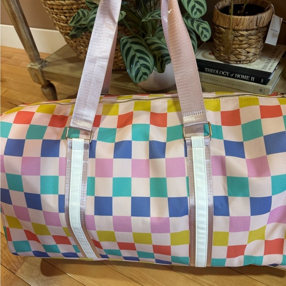 Multicolored Checkered Pattern Duffle Weekender Bag 🩷🧡💛💚🩵💜 - Picture 3 of 9